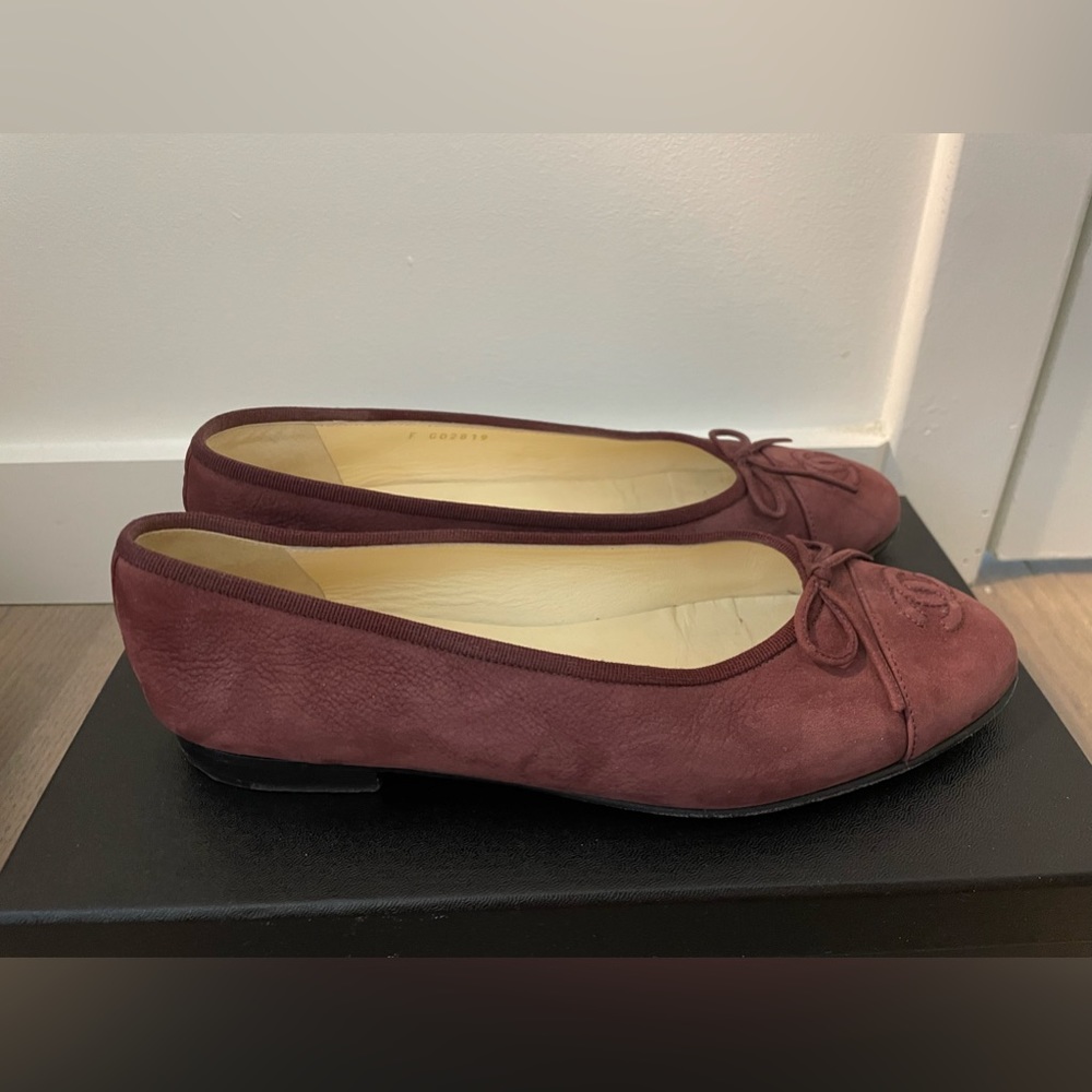 Chanel ballet flats burgundy